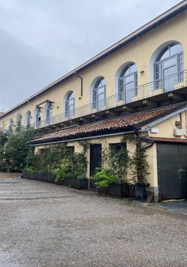 Officina Suites - Apartment , Navigli, Bocconi, Movida, Porta Ticinese Μιλάνο Εξωτερικό φωτογραφία